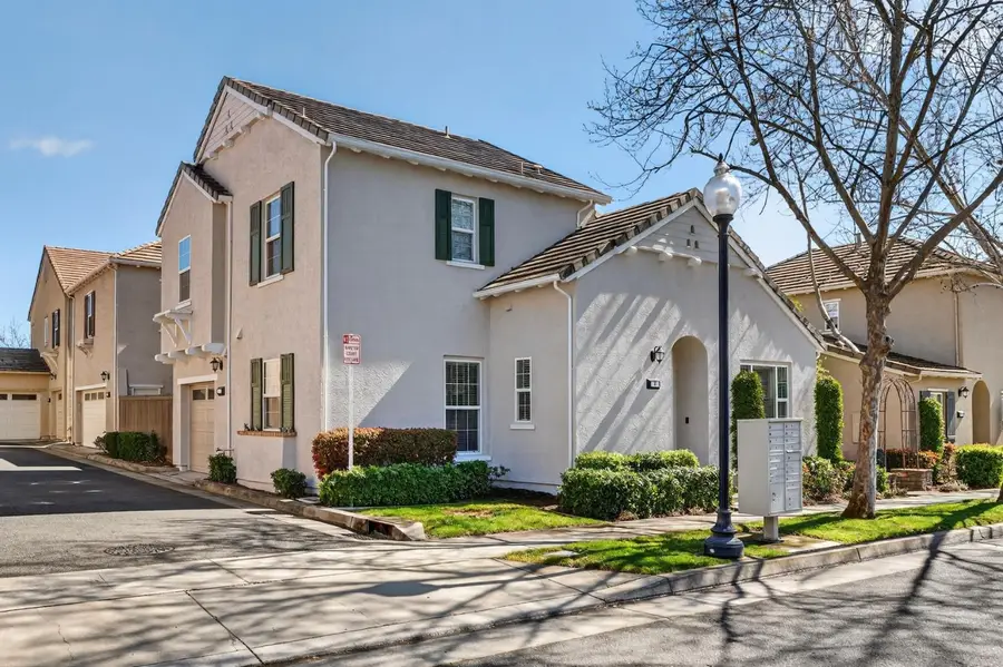 7 Villa Gardens Court #7, Roseville, CA 95678 - #3