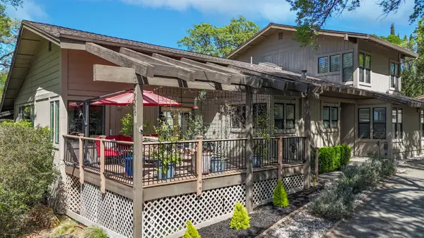 6200 Viewridge Drive, Auburn, CA 95602