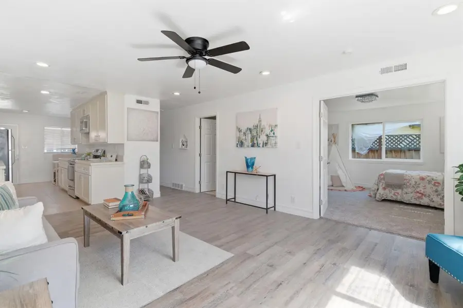 143 W Beverly Place, Tracy, CA 95376 - #3