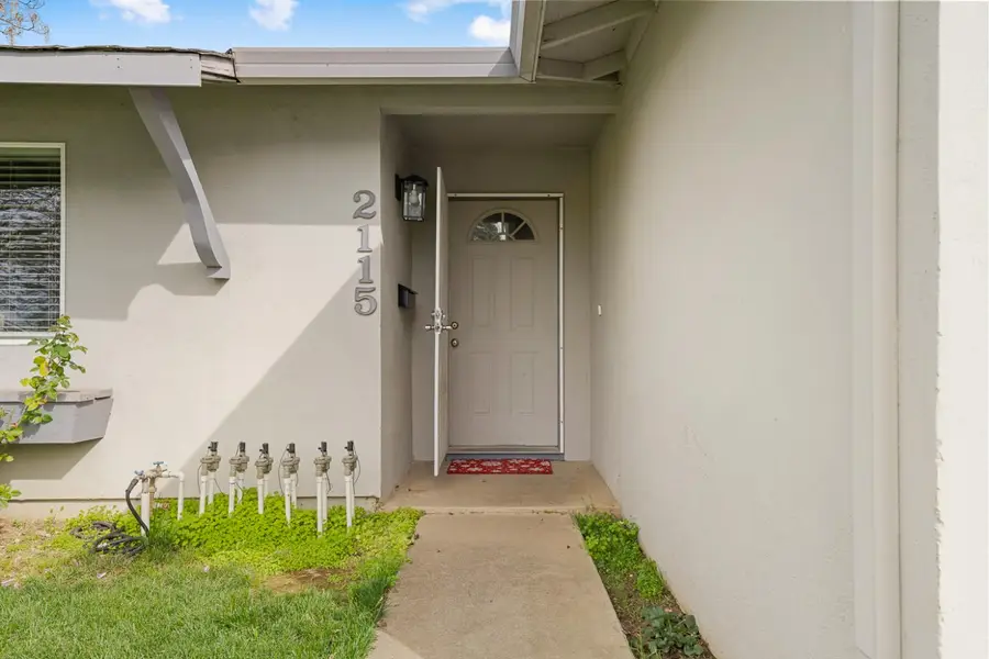 2115 Forestlake Drive, Rancho Cordova, CA 95670 - #2