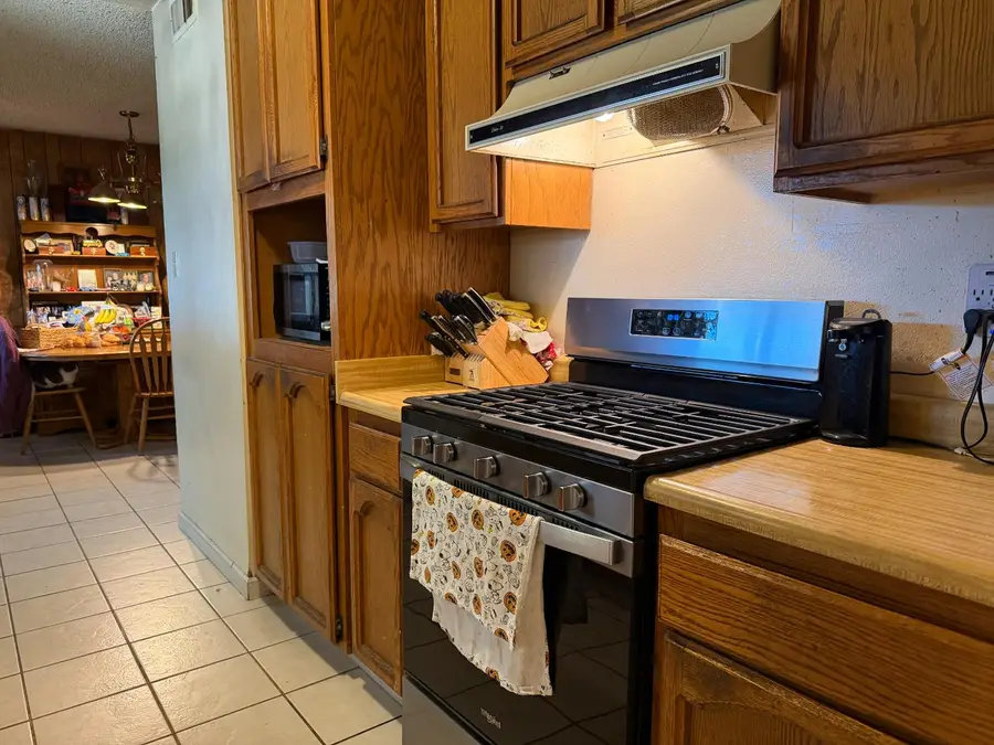 7235 Larchmont Drive, North Highlands, CA 95660 - #3