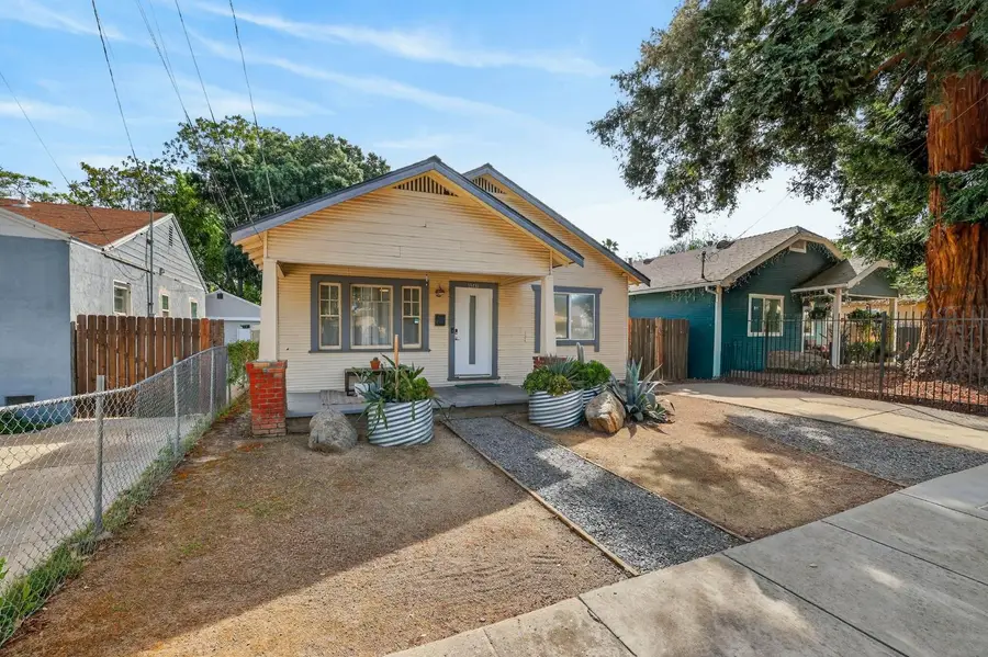 3541 38th Street, Sacramento, CA 95817 - #2