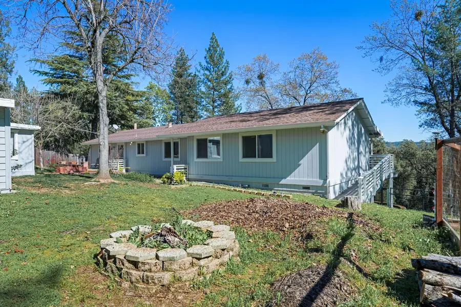 24980 N Canyon Way, Colfax, CA 95713 - #3