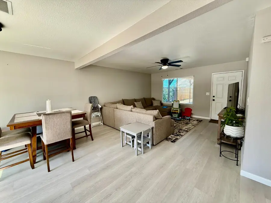 1840 W Hazelton Avenue, Stockton, CA 95203 - #2