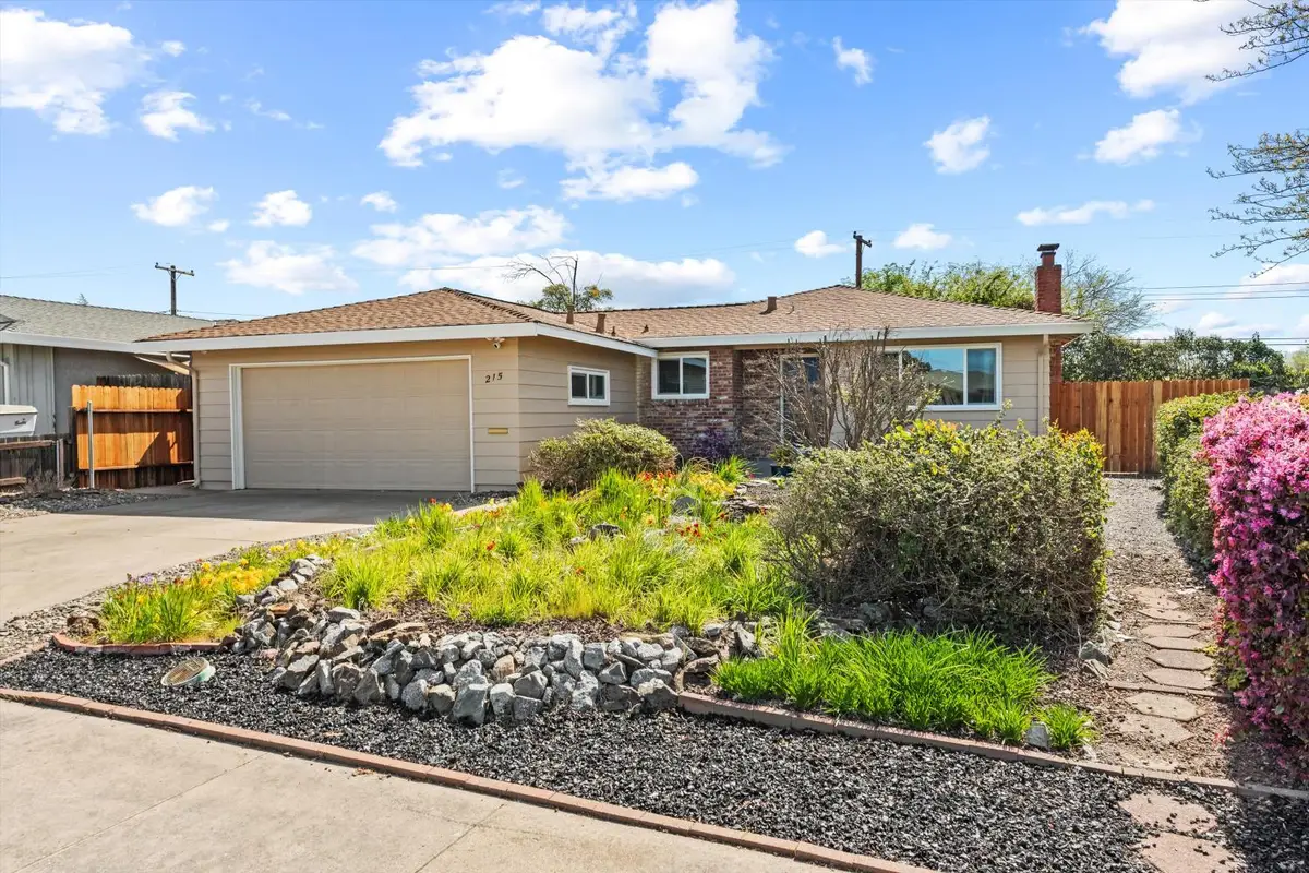 215 Ardmore Avenue, Roseville, CA 95678 - #1