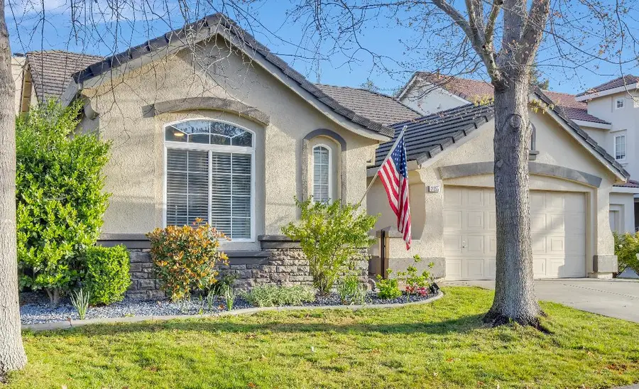 2055 Riggs Avenue, Sacramento, CA 95835 - #2