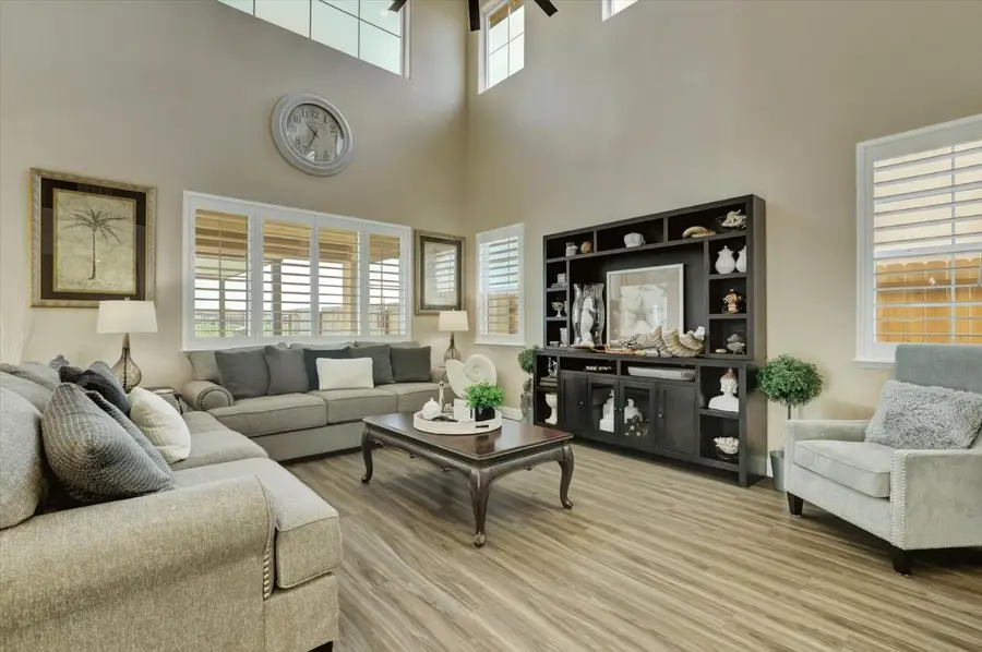 1104 Shadowgate Drive, Roseville, CA 95747 - #2