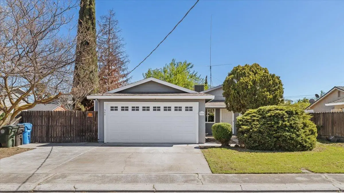 360 Park Avenue, Manteca, CA 95337 - #1