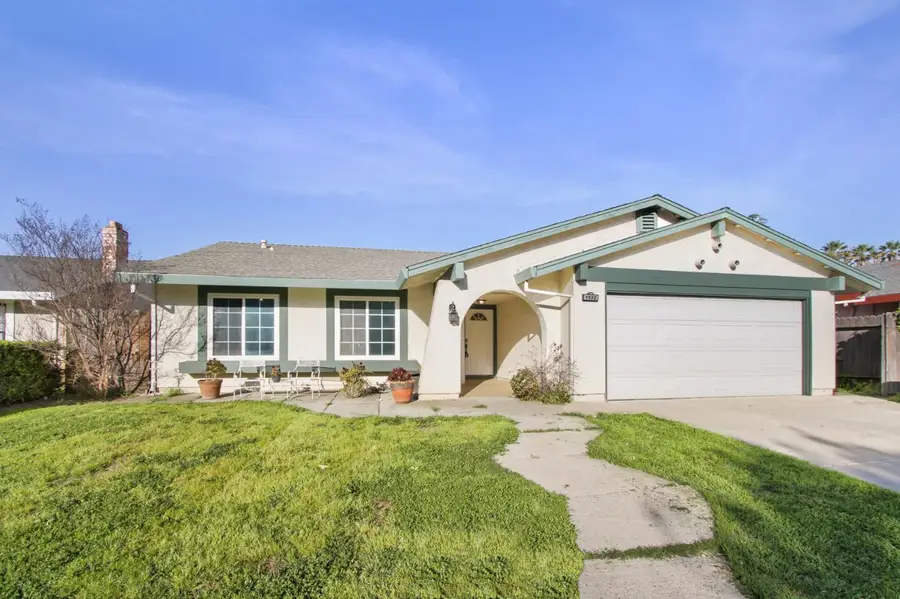 1522 Saratoga Drive, Woodland, CA 95695 - #2