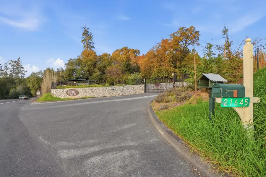 21645 Parrotts Ferry Road, Sonora, CA 95370 - #3