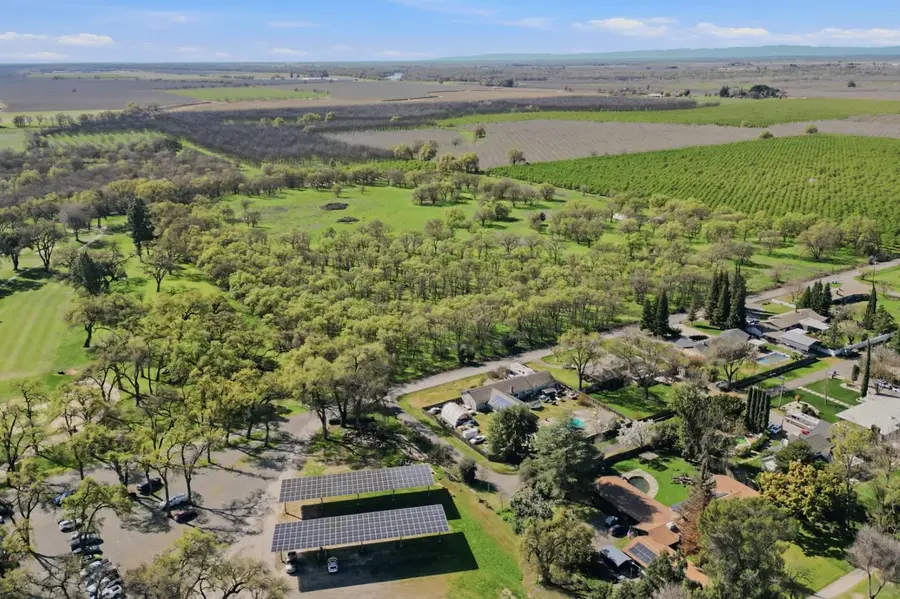 1374 Country Club Road, Olivehurst, CA 95961 - #3