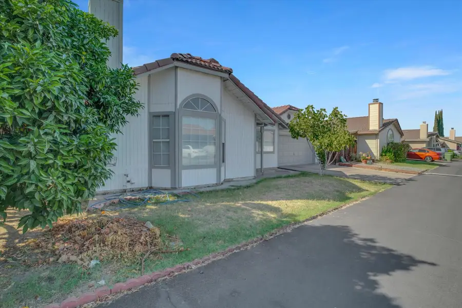 1227 Windsor Court, Turlock, CA 95380 - #3