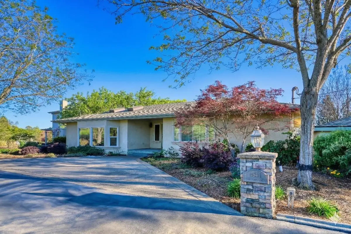 4841 Val Verde Road, Loomis, CA 95650 - #1