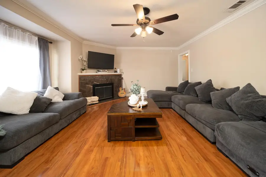 2175 W Alpine Avenue, Stockton, CA 95204 - #3