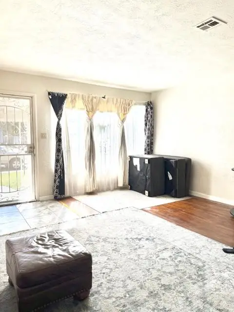 241 Martha Street, Manteca, CA 95337 - #2