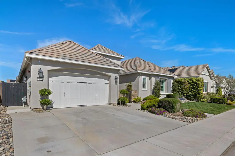 3053 Valencia Street, Lodi, CA 95242 - #2