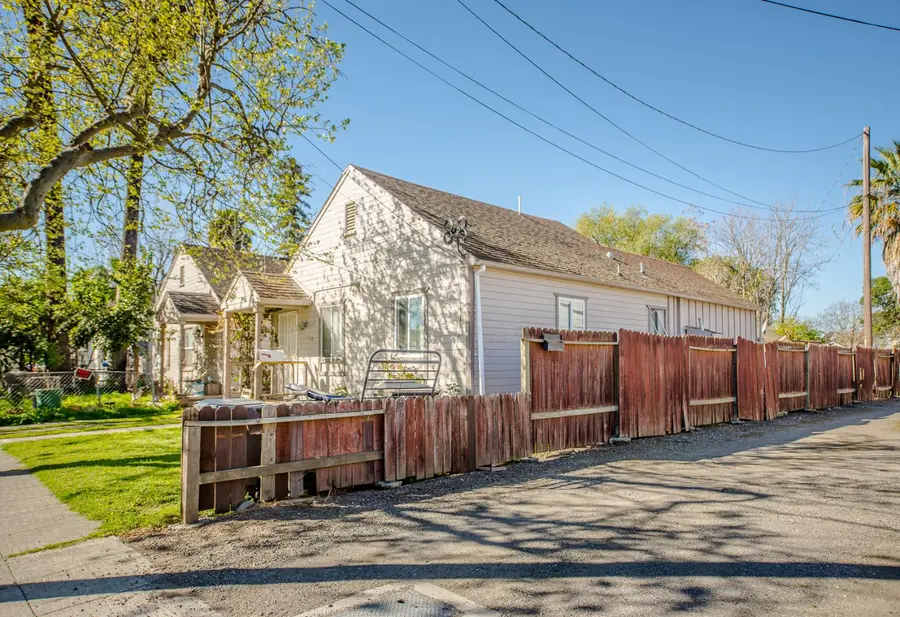 118 5th Street, Woodland, CA 95695 - #2