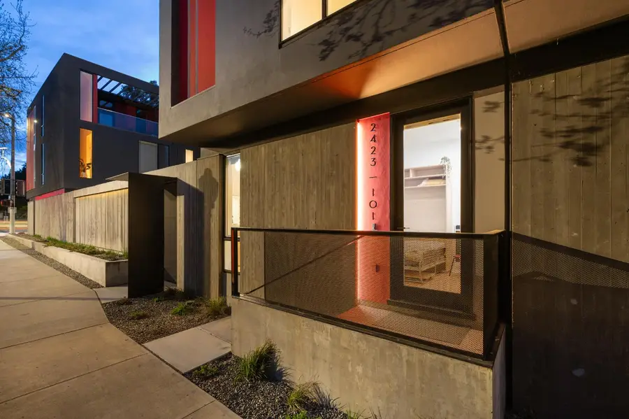 2423 Binnen Lane, Sacramento, CA 95818 - #2