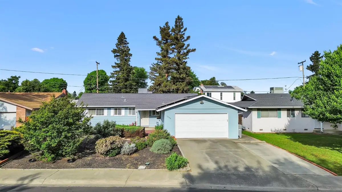 1600 6th, Woodland, CA 95695 - #1