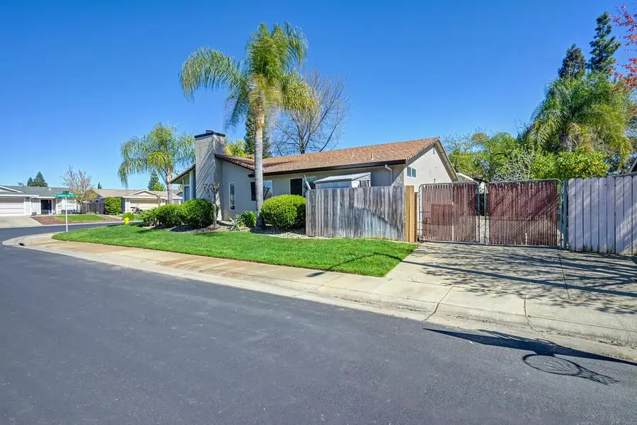632 Oakborough Avenue, Roseville, CA 95747 - #2