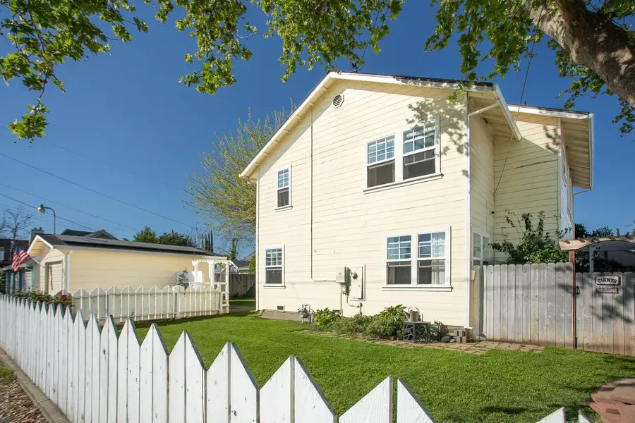 1122 Maple Street, Marysville, CA 95901 - #3