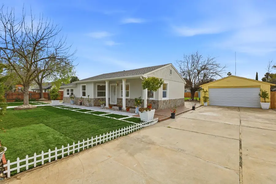 3712 42nd Ave, Sacramento, CA 95824 - #2