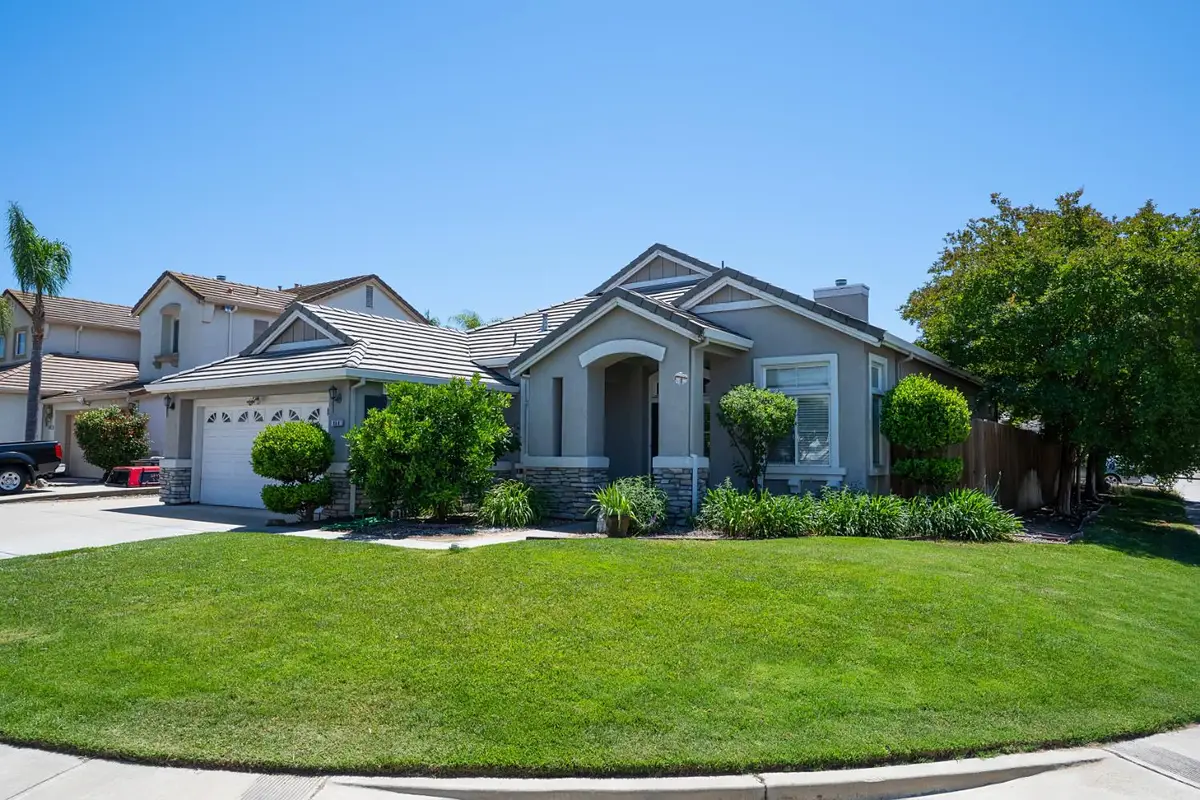 864 Grafton Street, Manteca, CA 95337 - #1
