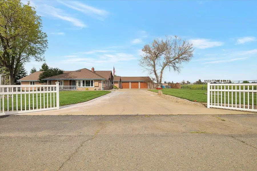 1721 Starr Street, Yuba City, CA 95993 - #3