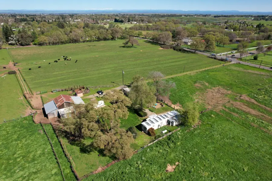 8960 Dillard Road, Wilton, CA 95693 - #2