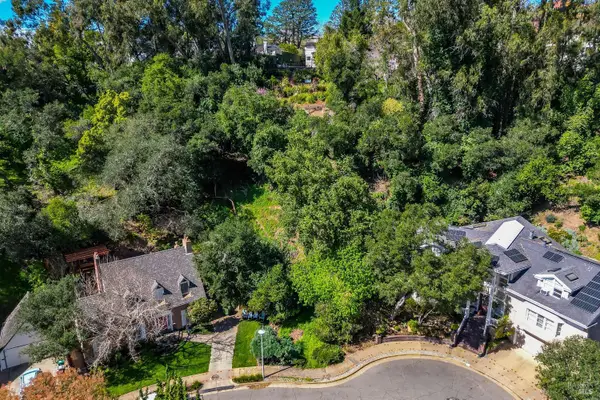 22 Valant Place, Piedmont, CA 94610