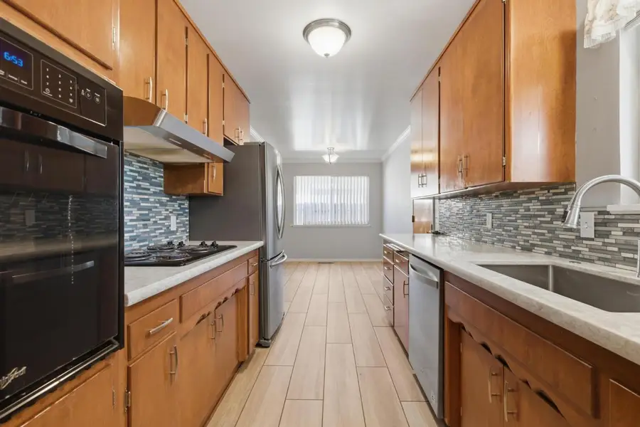 1426 Auburn Way, Woodland, CA 95695 - #2