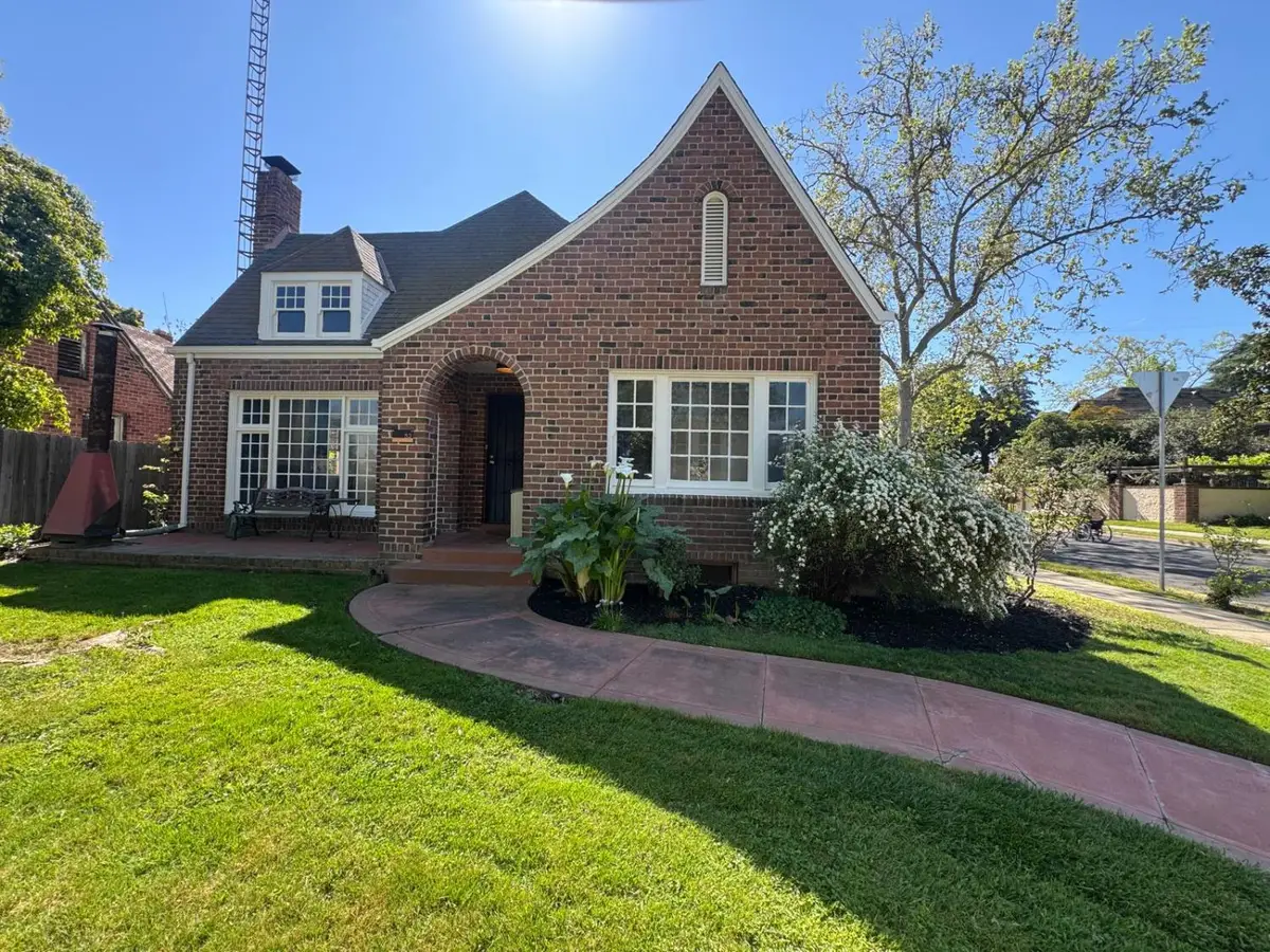 52 W Adams Street, Stockton, CA 95204 - #1