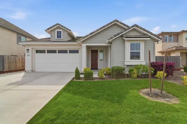 656 Chestnut Street, Oakdale, CA 95361