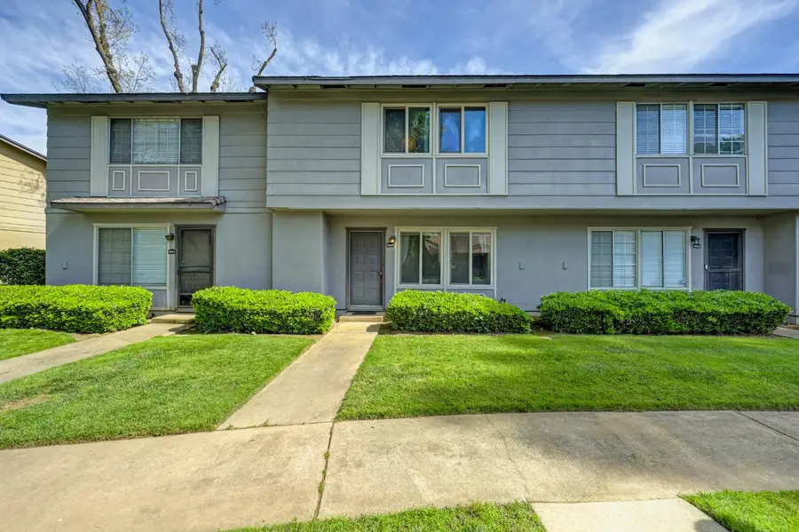 8841 La Riviera Drive #E, Sacramento, CA 95826 - #3