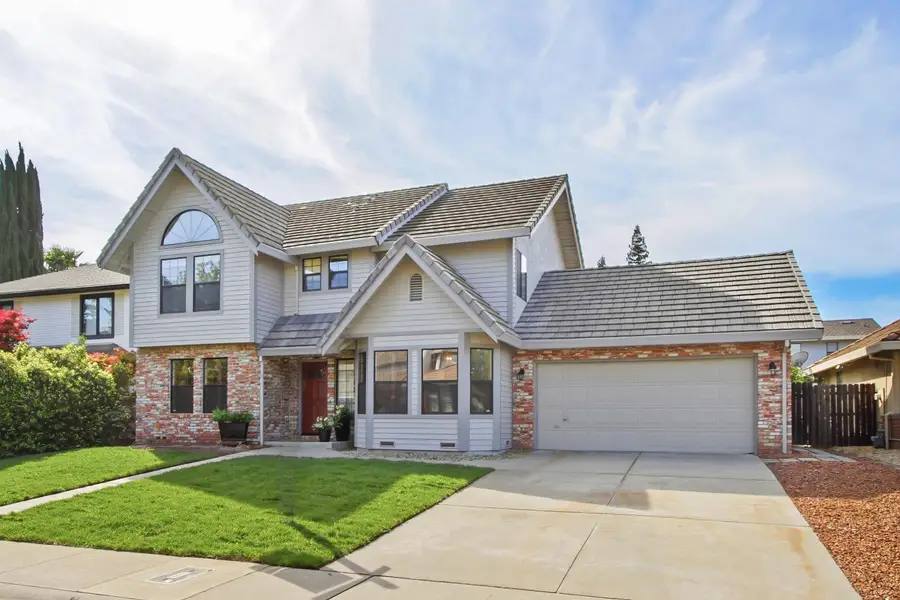 534 Valim Way, Sacramento, CA 95831 - #2