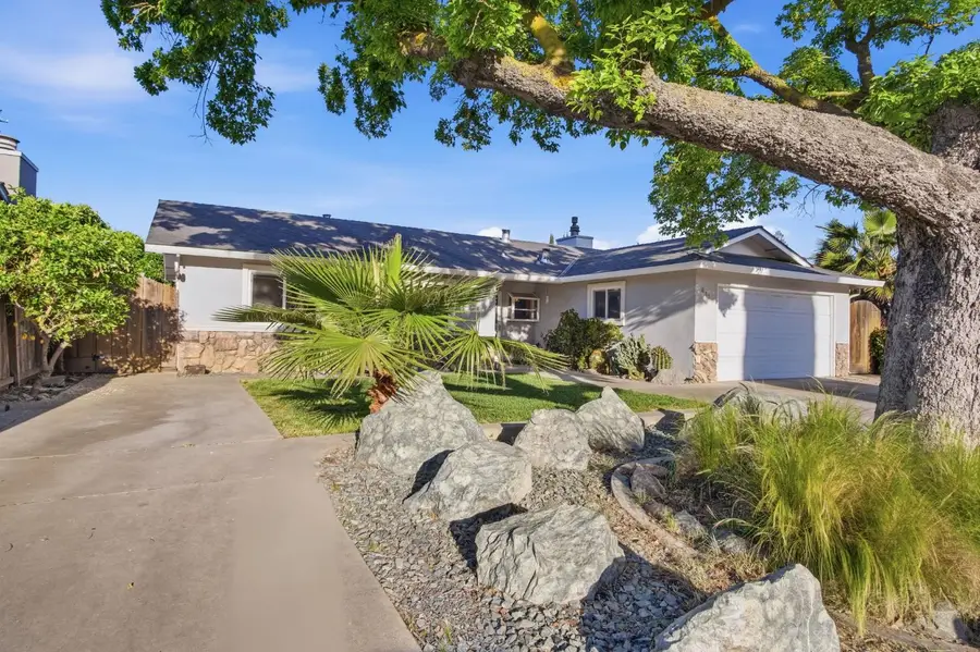 617 Mary Todd Lane, Modesto, CA 95354 - #3