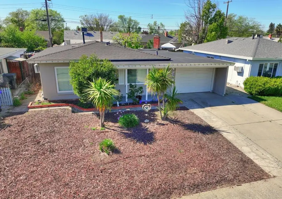 5636 James Way, Sacramento, CA 95822 - #3