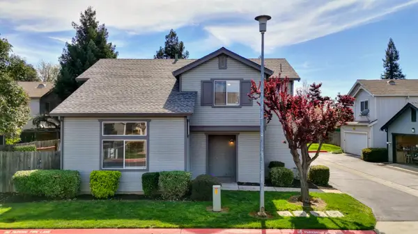 6334 Laguna Mirage Lane, Elk Grove, CA 95758