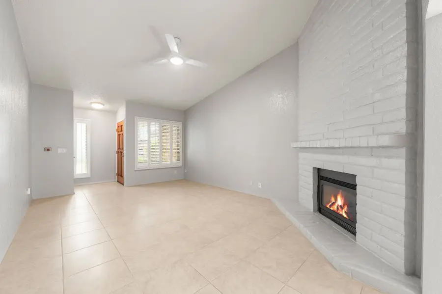 8061 La Riviera Drive, Sacramento, CA 95826 - #3