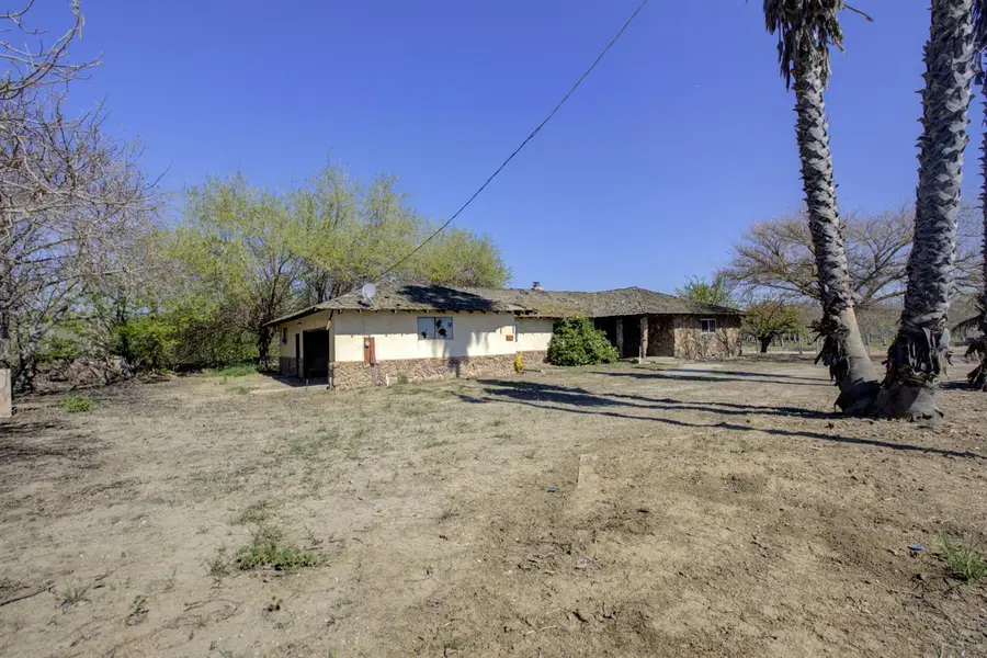 873 Loquat Avenue, Patterson, CA 95363 - #3