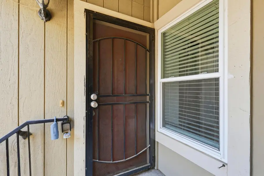 426 Cherry Lane #H, Manteca, CA 95337 - #3