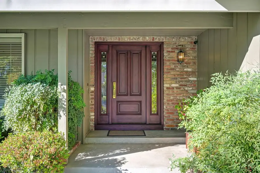 49 Saratoga Circle, Sacramento, CA 95864 - #3