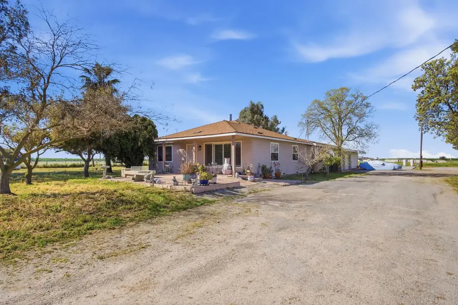 891 Manila Road, Lathrop, CA 95330 - #2