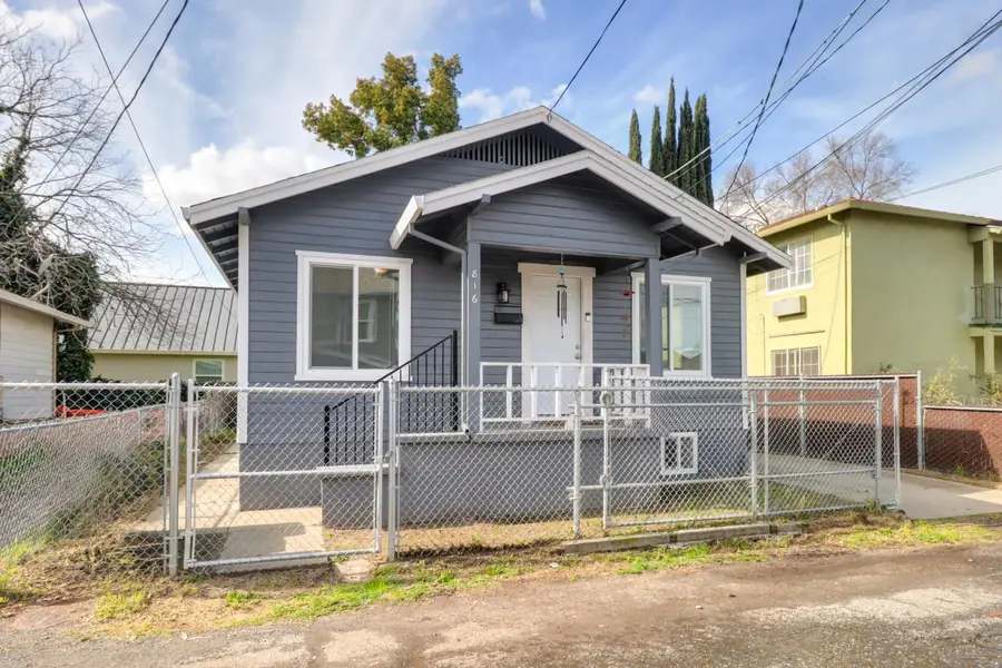 816 Oak Street, Marysville, CA 95901 - #2