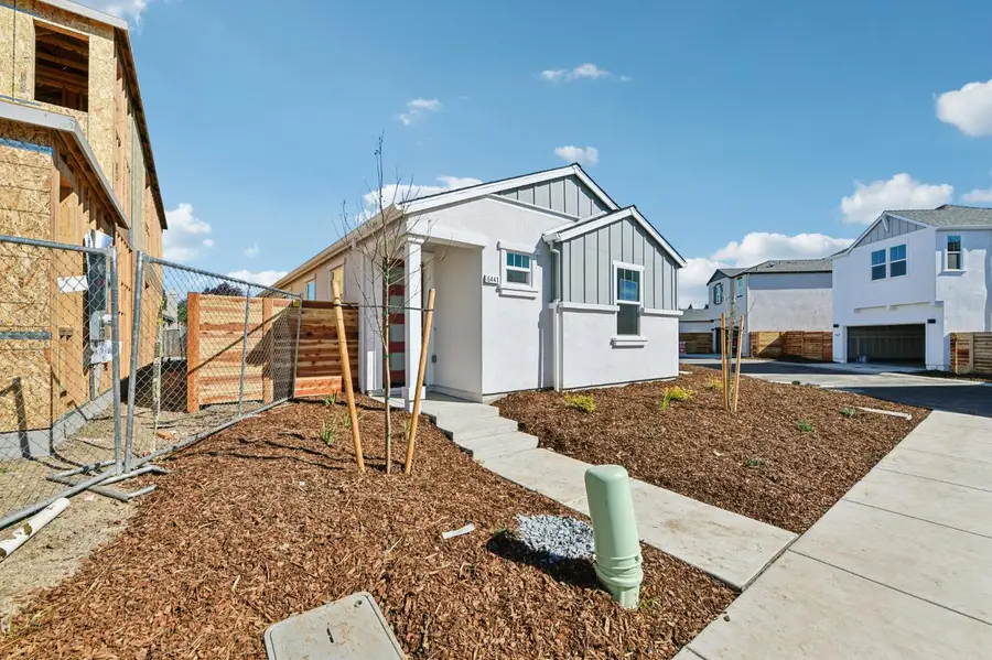 6441 Ventris Walk, Sacramento, CA 95823 - #3
