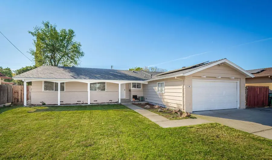 204 Edan Avenue, Stockton, CA 95207 - #3