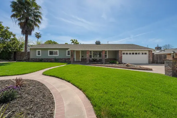 3210 Fieldcrest Drive, Sacramento, CA 95821