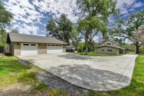 4524 Salmon Falls Road, Pilot Hill, CA 95664