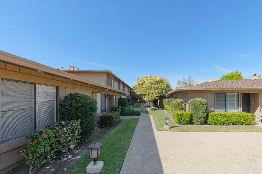 1077 Rivara Road #102, Stockton, CA 95207 - #2