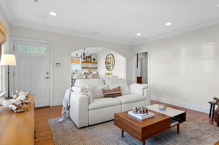 2432 6th Avenue, Sacramento, CA 95818 - #3